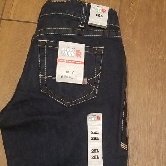 Womans Ariat Durastretch Mid Rise BootCut Jean FR - Picture 2 of 4